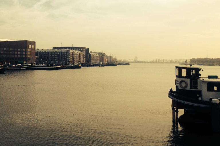 Singapore Bars Malaysian Scholar Over Advocacy