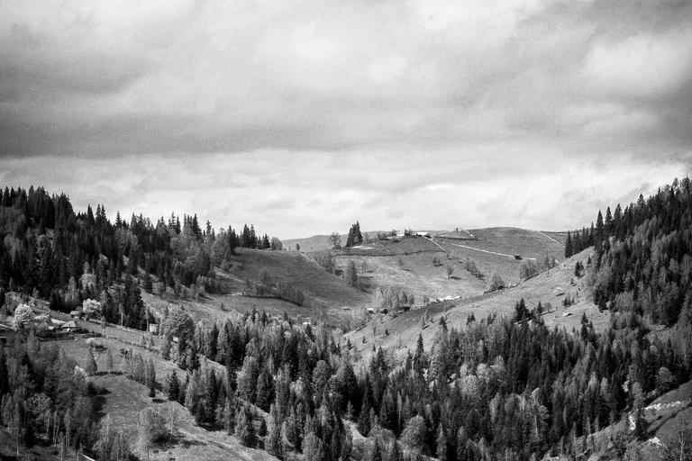 Israel‑Iran Clash Escalates Fast