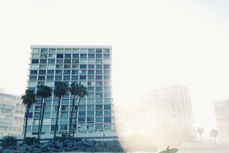 Kidnapped US Journalist Freed, Must Exit Iraq